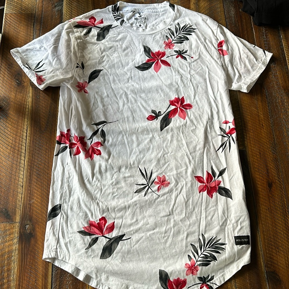 Hollower Curved Hem LongLine Fit
